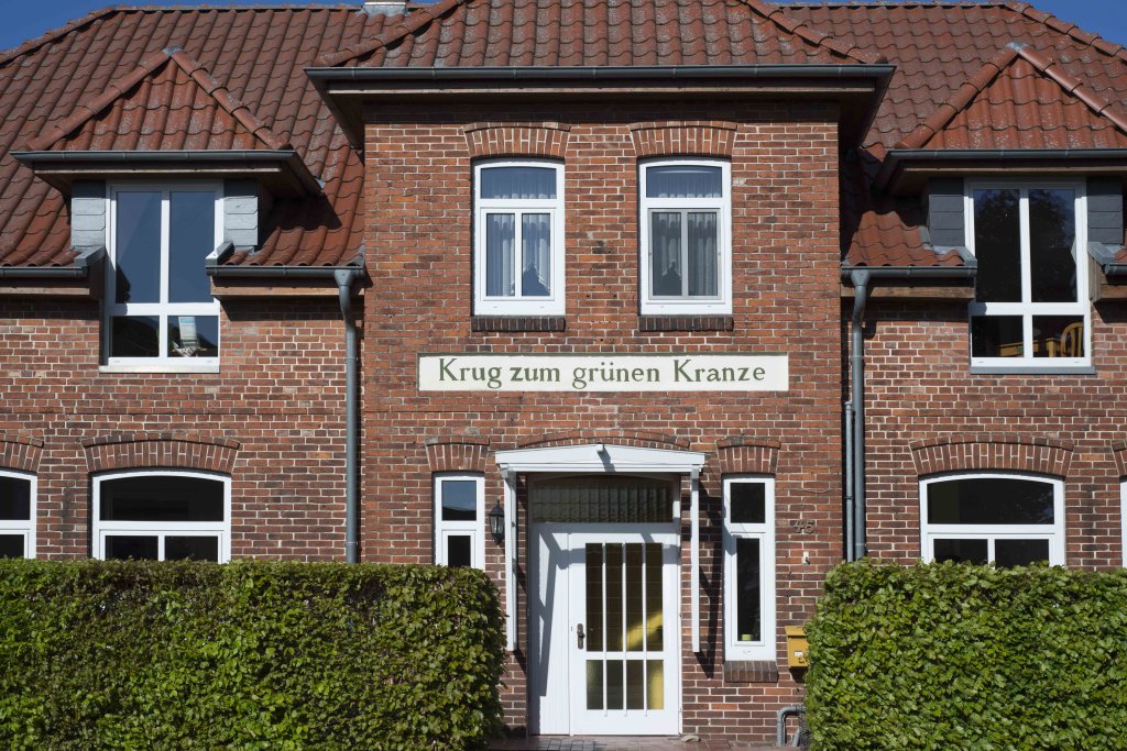 Krug zum gr&uuml;nen Kranze