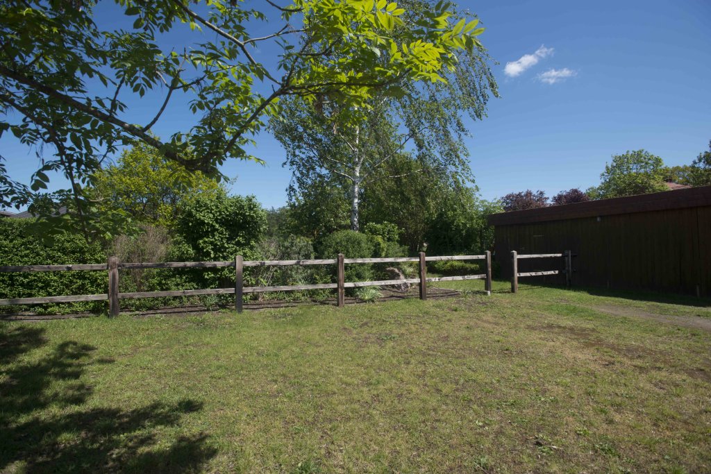 Krug zum gr&uuml;nen Kranze