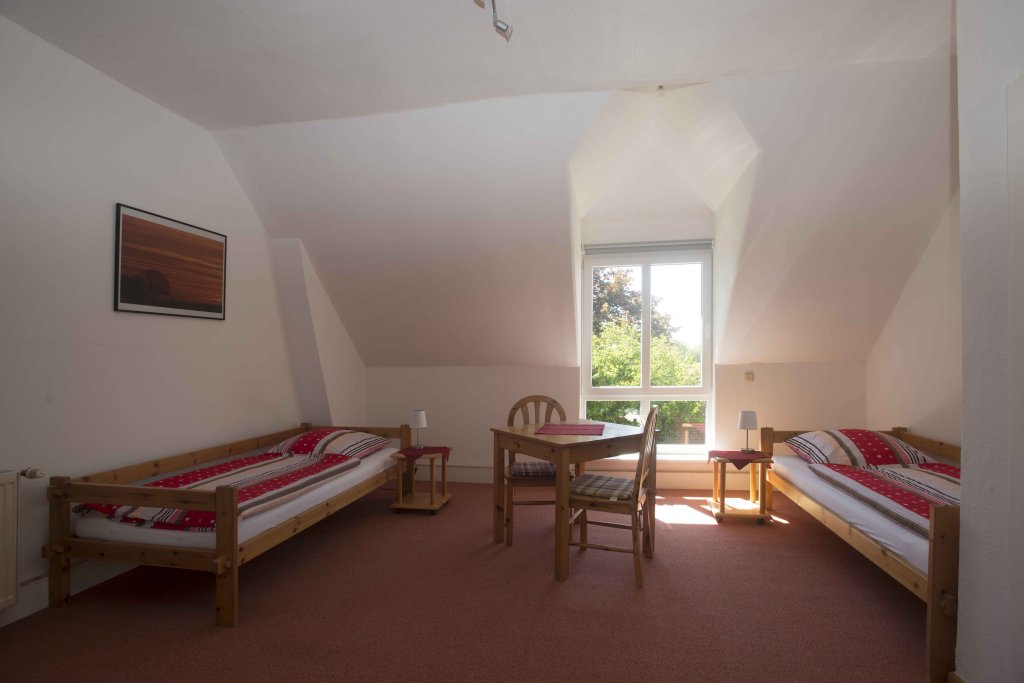 Krug zum gr&uuml;nen Kranze